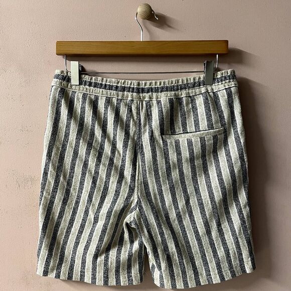 Zara Striped Black and Cream Women Shorts - Picture 10 of 11